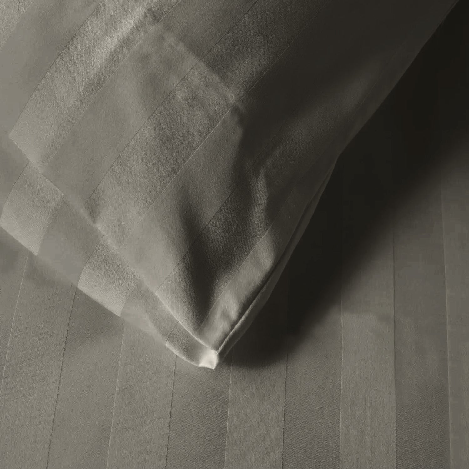 Premium High Quality Cotton 250TC Queen Stripe 6 Piece Duvet Cover Set 220x240cm Grey - Cotton Home
