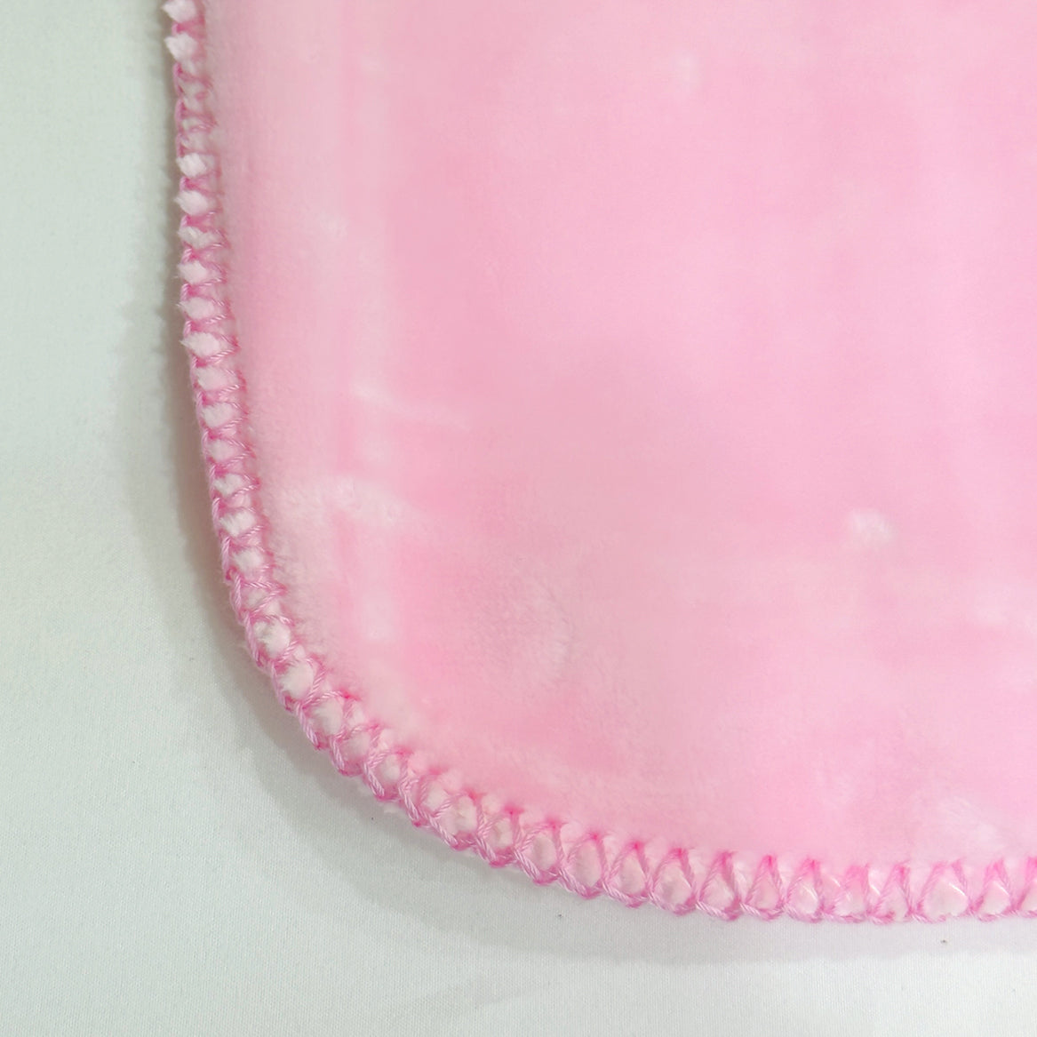 Ultra-Soft Bear Baby Blanket Lightweight & Cozy Plush with Embossed Designs, 140x110cm - Pink