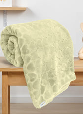 Premium Baby Blanket – Ultra Soft, Lightweight & Cozy Plush with Embossed Hearts, 140x110cm Yellow