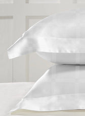 Egyptian Cotton 6 Piece Duvet Cover Set 240x260cm White Grid