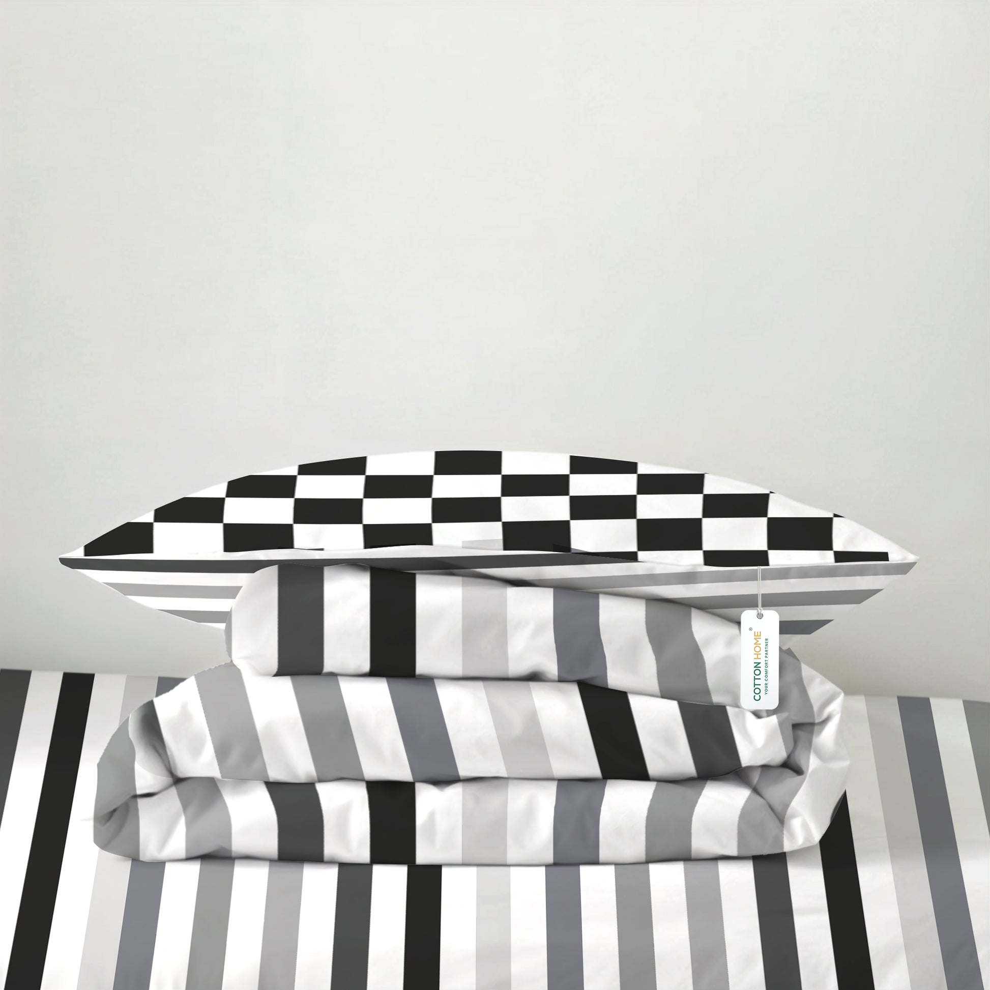 4PC Kids Duvet Cover Set – 160x220 Slate Sketch Design 100% Premium Cotton