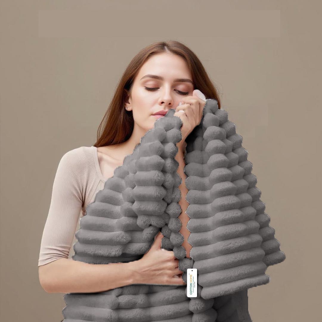 Plush Stripe Blanket Queen Size 220x240 Grey - Cotton Home